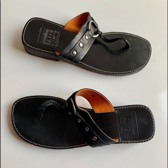 Frye Women’s Black Sandals - Picture 5 of 8